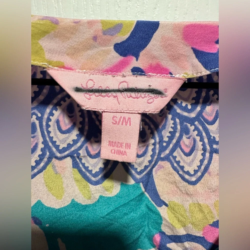 124- Lilly Pulitzer Lettie 100% Silk Caftan Patterned top - Picture 5 of 6